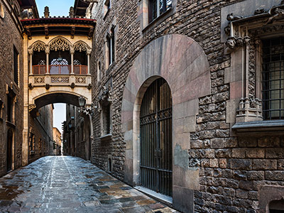 観光の際は注意が必要