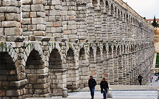 スペインの見どころ【マドリード近郊セゴビア】