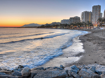 街の名にも由来する圧巻のビーチ