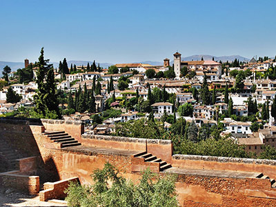 グラナダへのアクセス