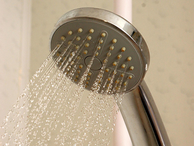 アパートのシャワーのお湯が出ません！