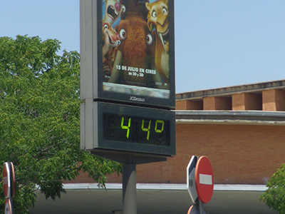 40度以上の気温メーターをどうしても撮りかったときのもの