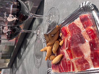 マドリードのサンミゲル市場。