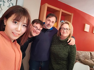 彼の家族との写真