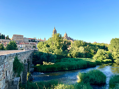 ローマ橋から見えるサラマンカ旧市街